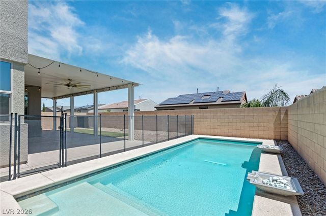 8320 Carabiner Court, Las Vegas, NV 89166