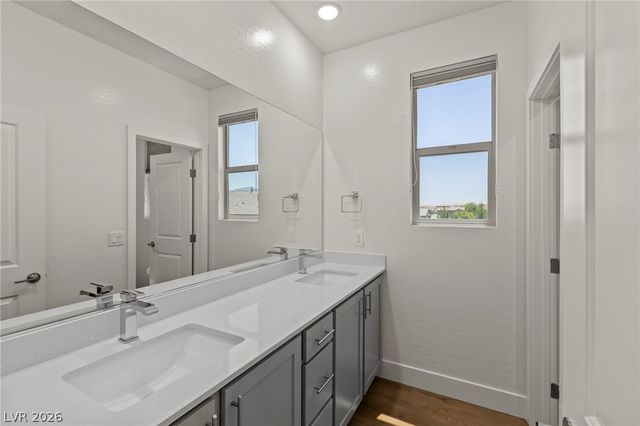 8320 Carabiner Court, Las Vegas, NV 89166