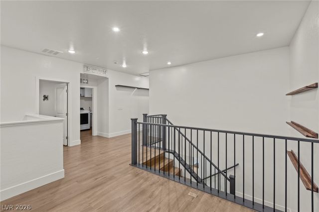 8320 Carabiner Court, Las Vegas, NV 89166