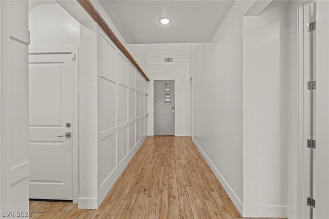 8320 Carabiner Court, Las Vegas, NV 89166