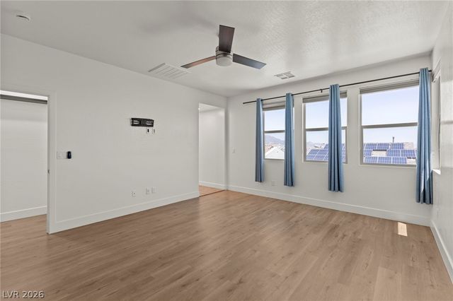 8320 Carabiner Court, Las Vegas, NV 89166
