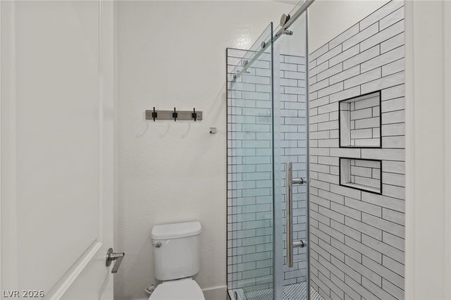 8320 Carabiner Court, Las Vegas, NV 89166