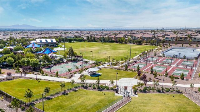 8320 Carabiner Court, Las Vegas, NV 89166