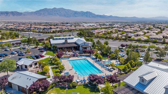8320 Carabiner Court, Las Vegas, NV 89166