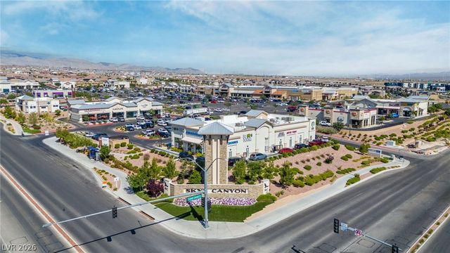 8320 Carabiner Court, Las Vegas, NV 89166