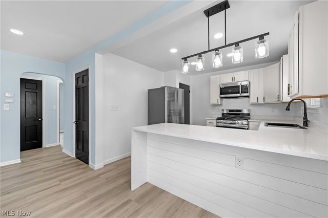 12416 Mortimer Avenue, Cleveland, OH 44111