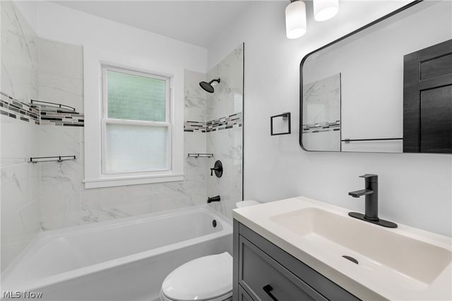 12416 Mortimer Avenue, Cleveland, OH 44111