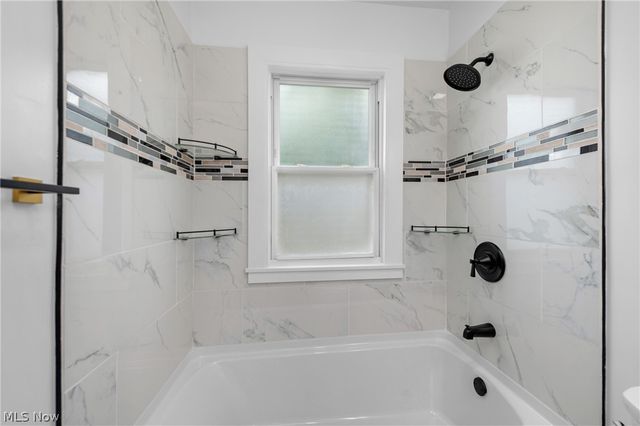12416 Mortimer Avenue, Cleveland, OH 44111