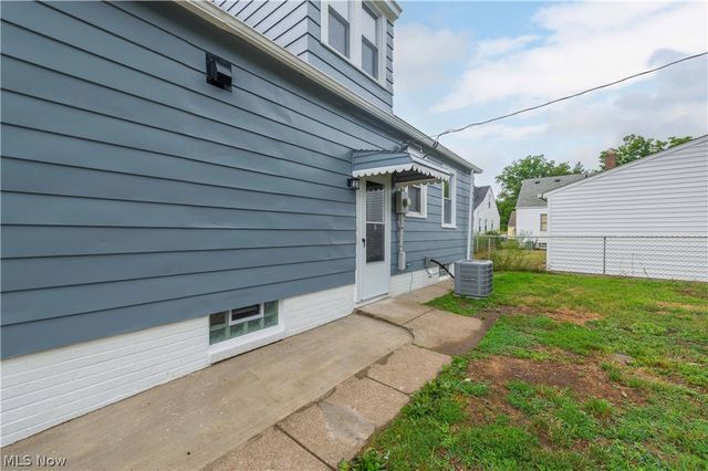 12416 Mortimer Avenue, Cleveland, OH 44111
