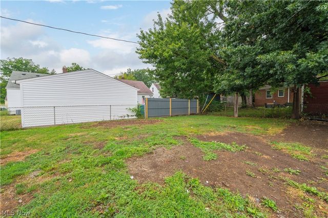 12416 Mortimer Avenue, Cleveland, OH 44111