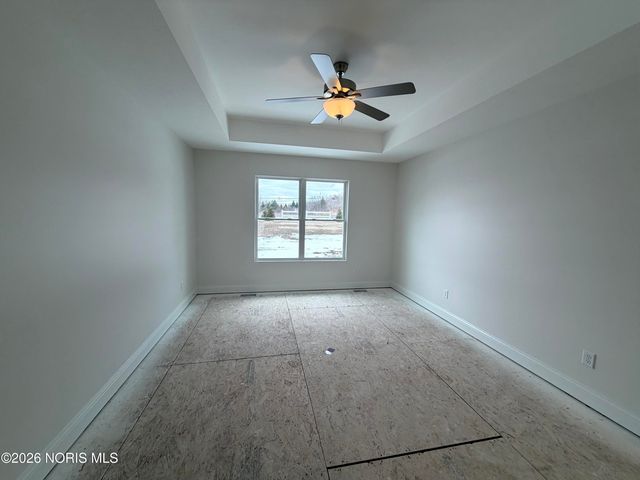 5032 Easton Drive, Oregon, OH 43616