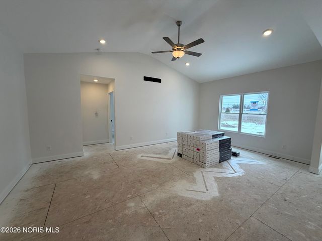 5032 Easton Drive, Oregon, OH 43616