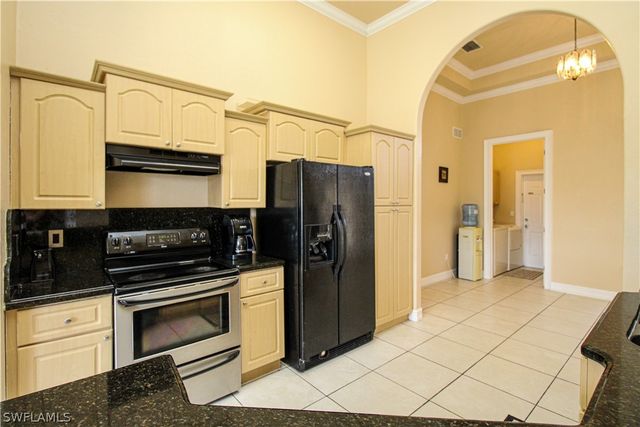 2310 2nd AVE SE, Naples, FL 34117