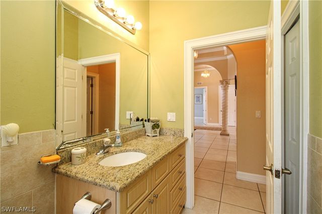 2310 2nd AVE SE, Naples, FL 34117