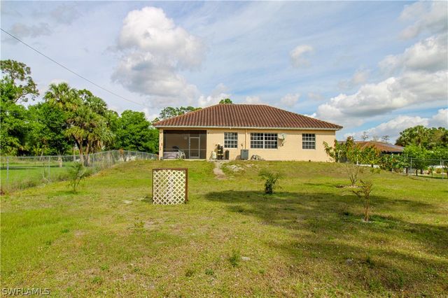 2310 2nd AVE SE, Naples, FL 34117