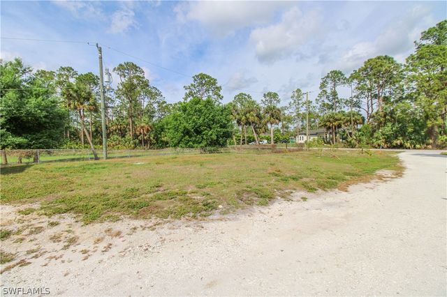 2310 2nd AVE SE, Naples, FL 34117