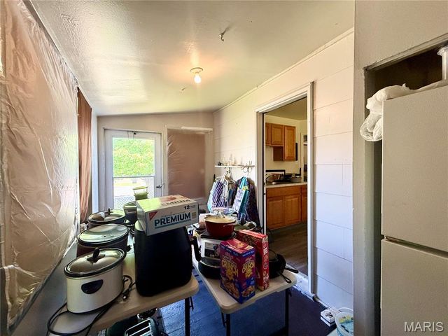 7506 W Florissant Avenue, St Louis, MO 63136
