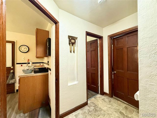 7506 W Florissant Avenue, St Louis, MO 63136