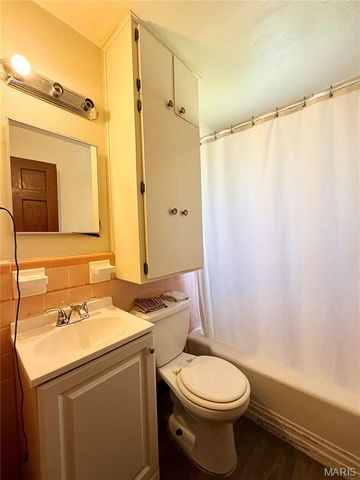 7506 W Florissant Avenue, St Louis, MO 63136