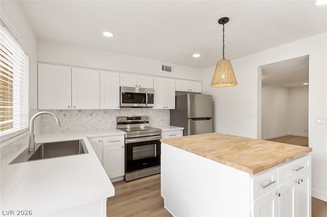 4627 Bountiful Way, Las Vegas, NV 89121