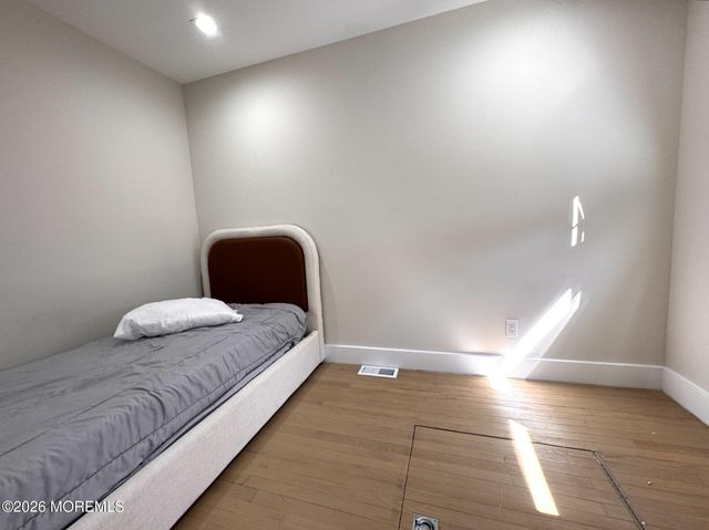 70 Maryland Avenue, West Long Branch, NJ 07764