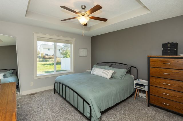 2909 SW Country Lane, Ankeny, IA 50023