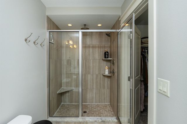 2909 SW Country Lane, Ankeny, IA 50023