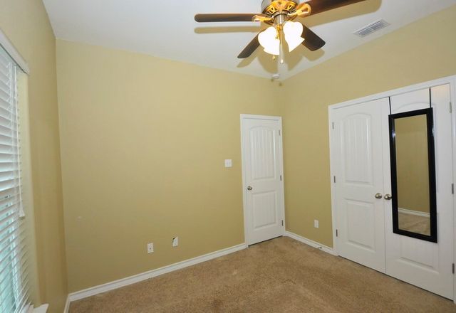 15609 ESCAPADE St, Corpus Christi, TX 78418