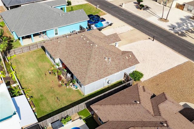 15609 ESCAPADE St, Corpus Christi, TX 78418