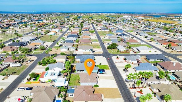 15609 ESCAPADE St, Corpus Christi, TX 78418