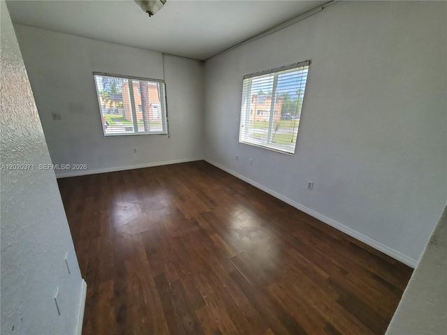 300 NW 84th Terrace 300, Miami, FL 33150