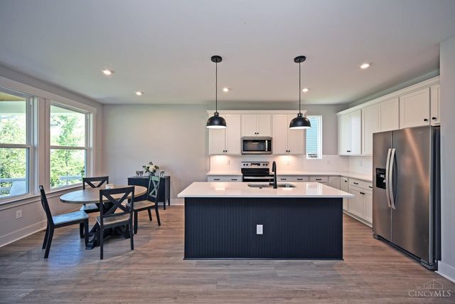 976 Crestpoint Court, Union Twp, OH 45245