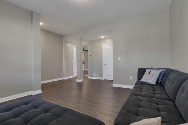 793 Francis Drive, Heath, OH 43056