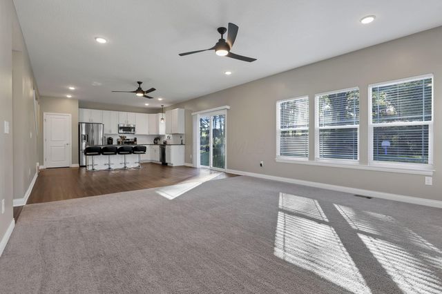 793 Francis Drive, Heath, OH 43056