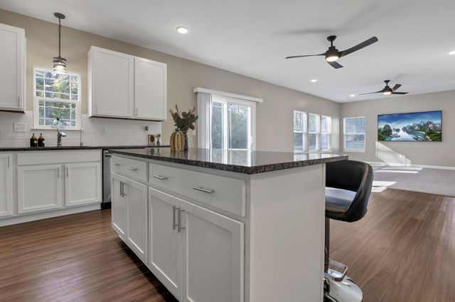 793 Francis Drive, Heath, OH 43056