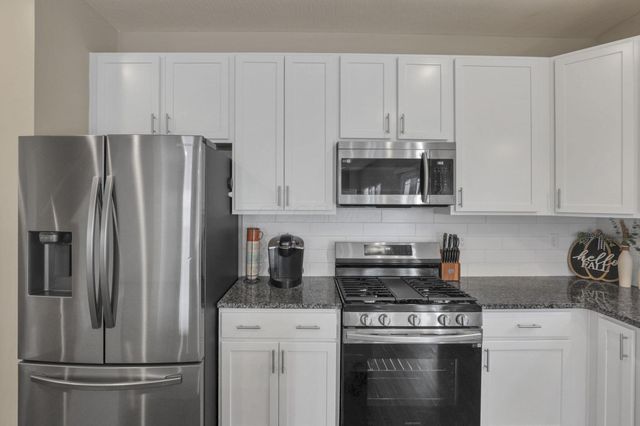 793 Francis Drive, Heath, OH 43056