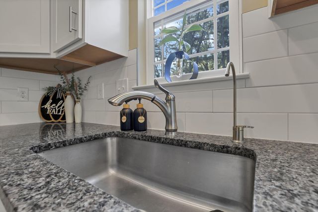 793 Francis Drive, Heath, OH 43056