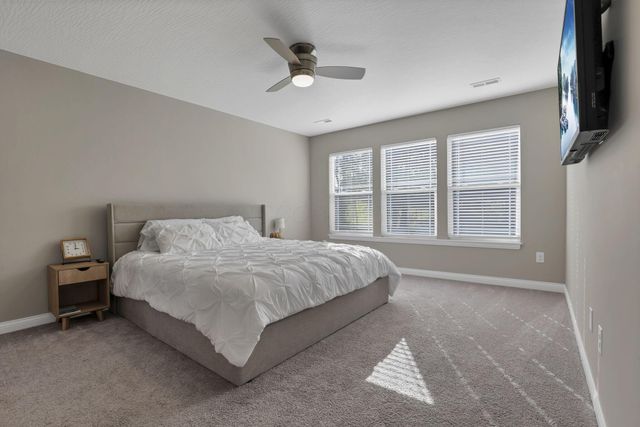 793 Francis Drive, Heath, OH 43056