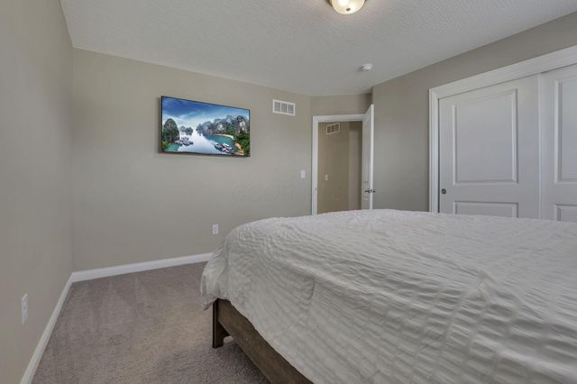 793 Francis Drive, Heath, OH 43056