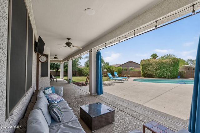 14332 N 174TH Lane, Surprise, AZ 85388