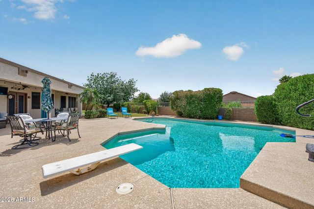 14332 N 174TH Lane, Surprise, AZ 85388