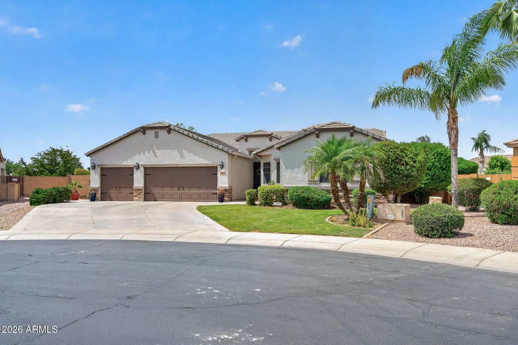 14332 N 174TH Lane, Surprise, AZ 85388