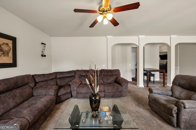 108 Christopher Michael Lane, Hampton, GA 30228
