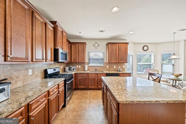 108 Christopher Michael Lane, Hampton, GA 30228