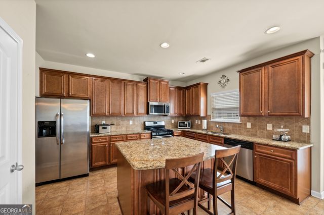 108 Christopher Michael Lane, Hampton, GA 30228