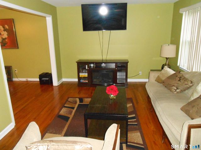 131 Infield Street, Bridgeport, CT 06606