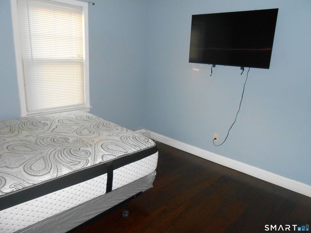 131 Infield Street, Bridgeport, CT 06606