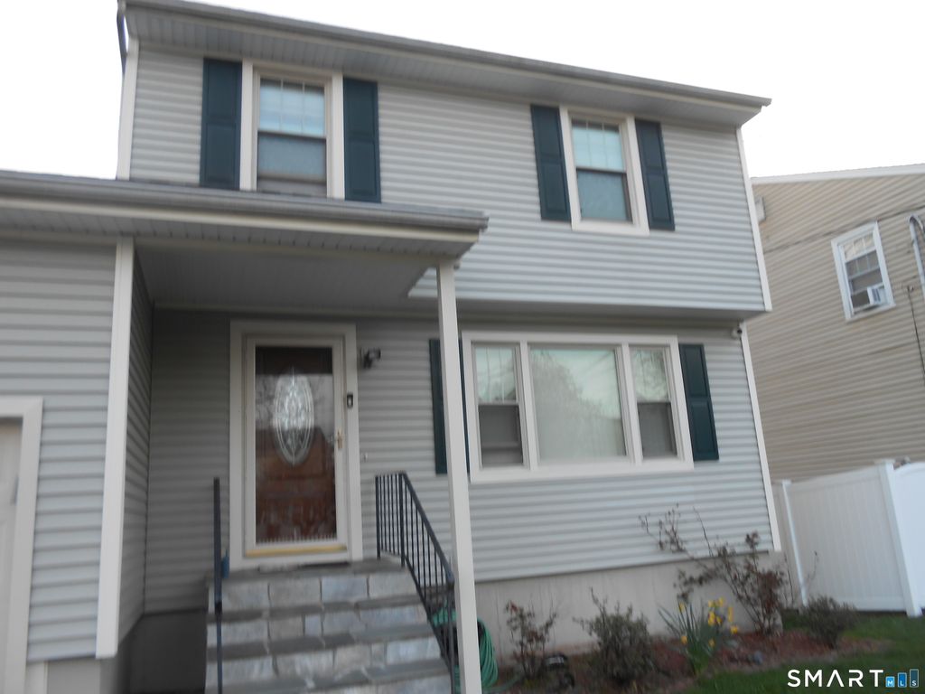 131 Infield Street, Bridgeport, CT 06606