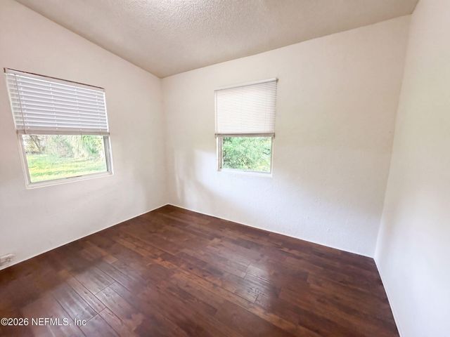 1834 BROOKER Road, Jacksonville, FL 32207
