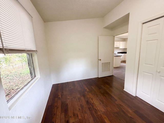 1834 BROOKER Road, Jacksonville, FL 32207